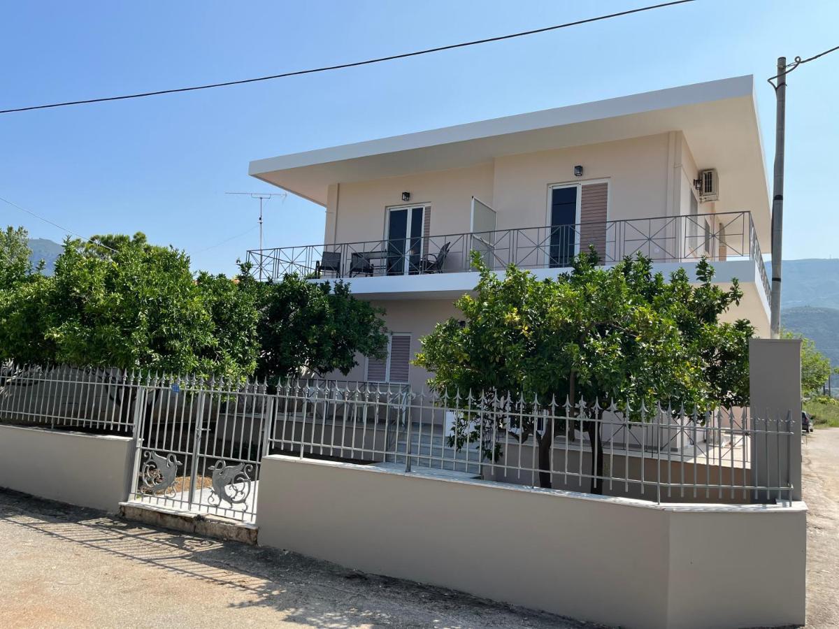 Koulouras Holiday Apartments Nikolaíika 外观 照片